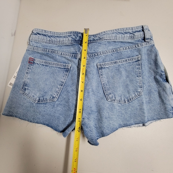 Urban Outfitters NWT Denim Pleated Mini Skort Size 28. - Picture 15 of 16